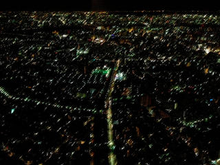【ノベルゲーム】東京スカイタワーのゲーム画面「大都会、東京の夜景です」