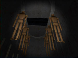人形庫のゲーム画面「吊るされた人形」