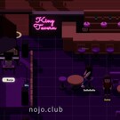 バーのピアノ。弾ける人が弾いています